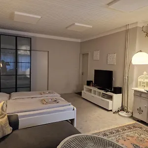 Mertens Zimmervermietung Appartement Hamburg-Harburg